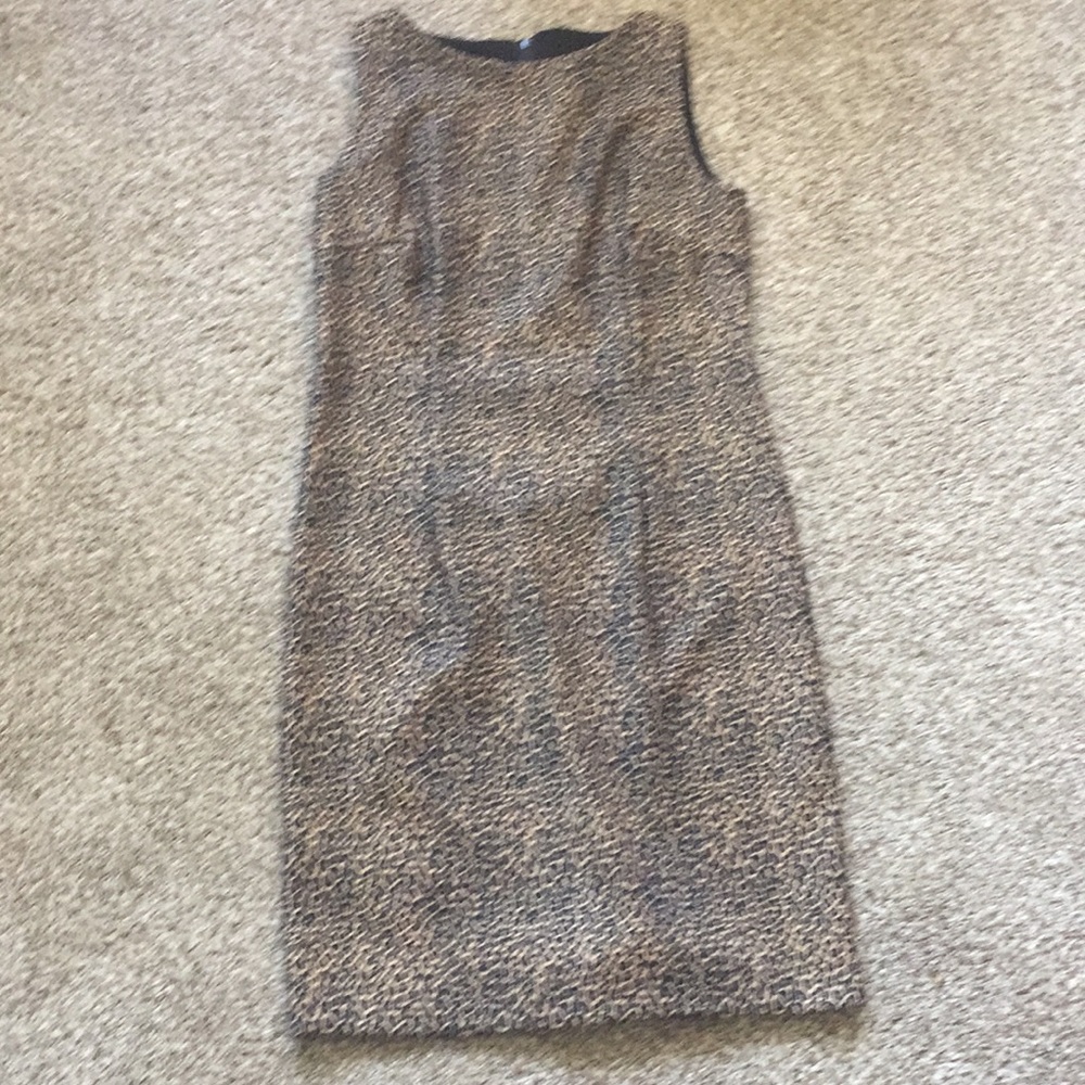 Leopard print sleeveless dress
